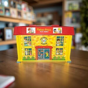 Fisher-Price Vintage 1976 Children’s Hospital #931 Little People with Accessorie